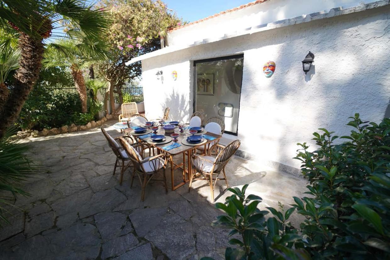 Villa Le Palme Форио Экстерьер фото